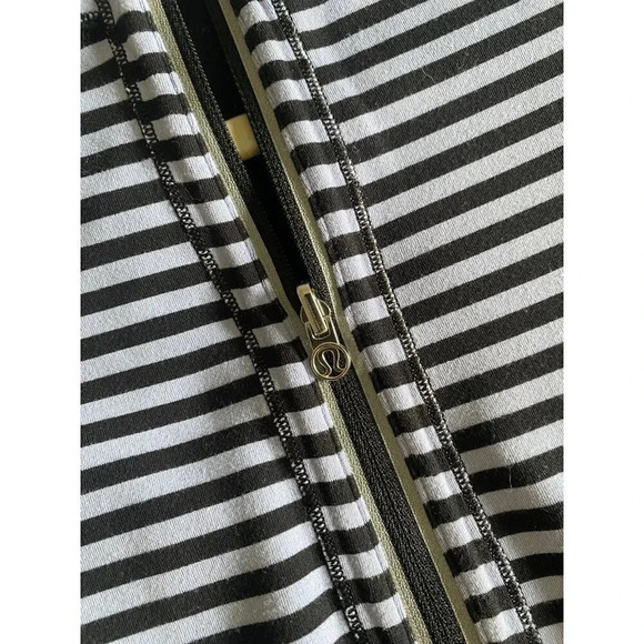 Lululemon Jacket Women’s 4 Run U-Turn Pullover Reversible - Picture 8 of 11